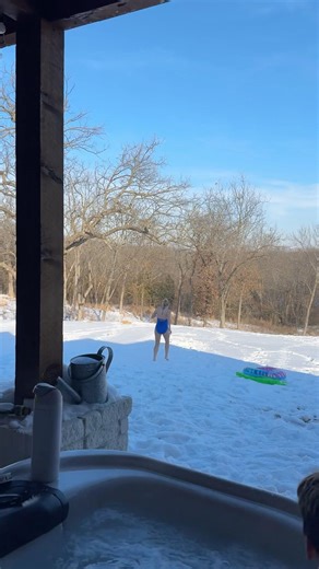 I Ran Outside in the Snow in a Bathing Suit… My Kids’ Reaction 😂❄️