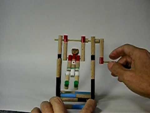 DIY 動く鉄棒人形