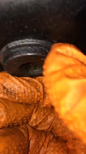 Draining overmax oil in truck (7557612399314947359) #oil#drain#venom#viral#satisfying#s... | Haaha30s