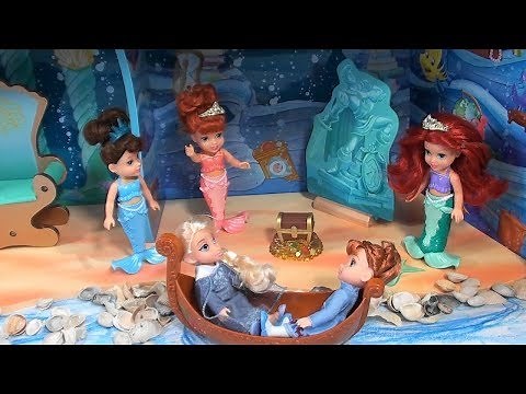 Princess Story: Princess Ariel and Frozen Anna and Elsa Play in Under the Sea Castle with Hatchimals