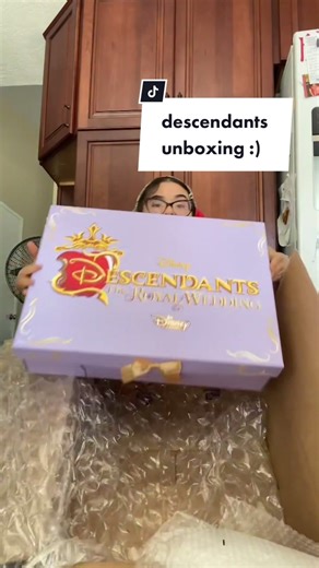 an unboxing of the descendants royal wedding box! you can watch it on demand on disney channel :) #ad #DescendantsRoyalWedding @disneychannel
