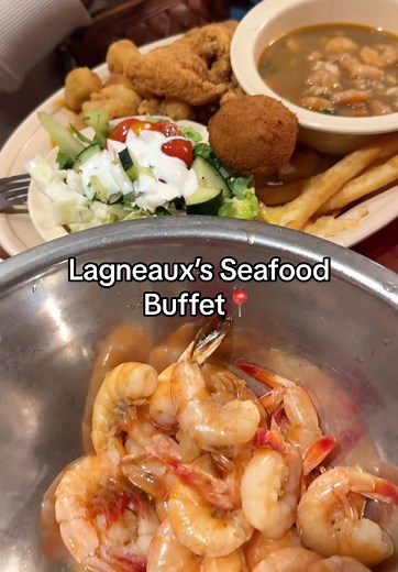 Lagneaux's Seafood Buffet: A Lafayette Dining Staple