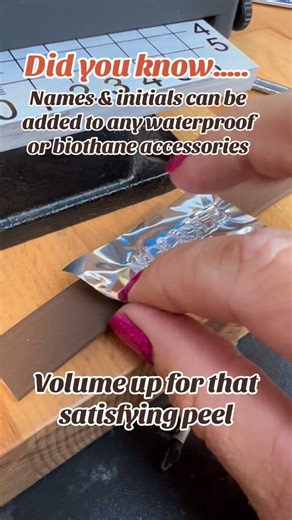 ASMR lovers, this one’s for you 😍 Our new embossed designs are here: durable, waterproof, and totally customisable! Choose from plain embossing or add a pop of silver or gold foil for that extra shine ✨ Perfect for Biothane and waterproof collars, leads, and name plates Order yours via message today 💌 #WildPupShop #ASMR #DogGear #BiothaneCollar #DogMakers #PetAccessories #HandmadeDogGear | Wild.pup.shop