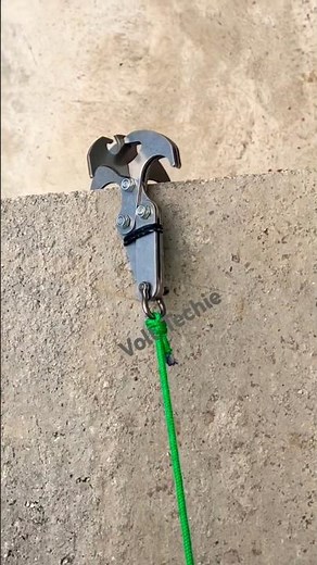 Stainless Steel Gravity Grappling Hook #SurvivalGear #GrapplingHook #ClimbingTools #EmergencyRescue