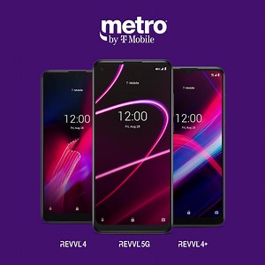 Presentamos el nuevo T-Mobile #REVVL, ahora disponible en Metro.🤩📱 El #REVVL4 y el #REVVL4 te sorprenderán con todas sus increíbles funciones y el #REVVL5G es nada menos que el teléfono 5G más accesible de los EE.UU. | Metro by T-Mobile Latino