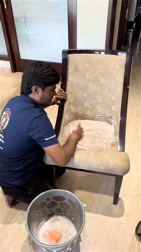Step-by-Step Chair Dry Cleaning Process 🔎 कुर्सी साफ करने का सही तरीका