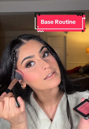 Base Makeup Routine Tutorial for a Flawless Look