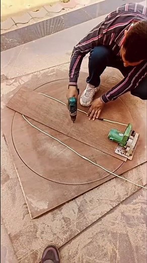 Best way to cutting round on plywood ‪@kHusHIIntERioR5555‬