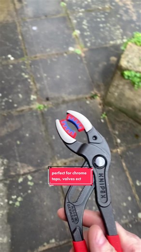 Fixing Leaking Taps with Knipex Grips - Plumbing Repair