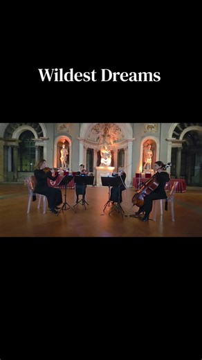 Il nostro quartetto d’archi propone una raffinata selezione di brani di musica leggera, contemporanea e in perfetto stile Bridgerton, la grande tendenza di quest’anno. Un repertorio elegante e moderno, che unisce le più belle melodie pop e colonne sonore a sonorità classiche, con possibilità di accompagnamento vocale dal vivo per rendere il vostro evento ancora più emozionante e coinvolgente. Una proposta sofisticata e versatile, ideale per: Matrimoni Eventi privati Cene di gala Eventi aziendali