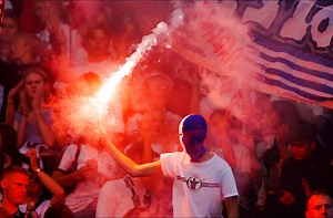 AGF får bøde på 50.000 for pyro til Brøndby-kamp