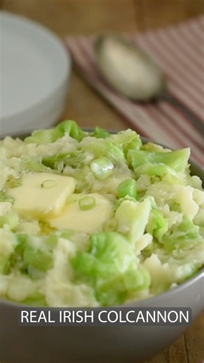 RECIPE > https://culinaryginger.com/irish-colcannon/ #colcannon #colcannonmash #colcannon #irishfood #irishfoodies #cabbage | Culinary Ginger - Authentic Recipes, Honest Ingredients