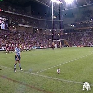 🗣️ "Here's the greatest goal kicker I've ever seen." - Ray Warren. #Origin | Canterbury-Bankstown Bulldogs