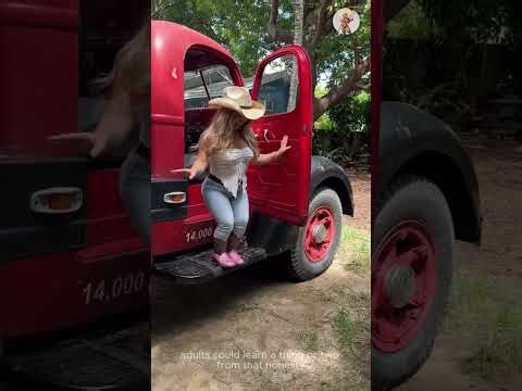 A Dwarf Queen Called Shytayla | A Beautiful dwarf girl