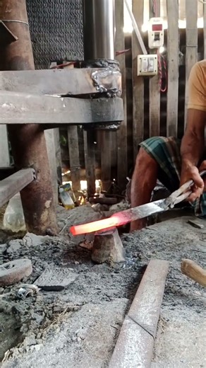 Forging a Solid Iron Handle for a Machete 🎉🎉 #handmade #craft #skills #shorts