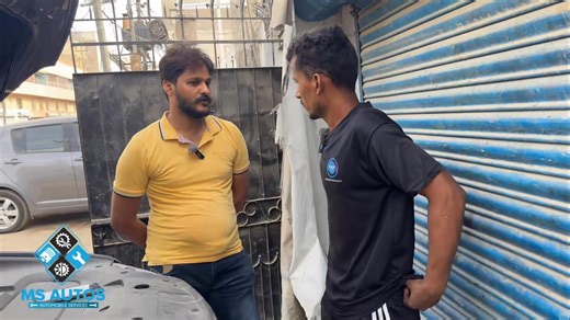 Proton X70 AC Cooling Coil Leakage Problem | AC Gas Leakage | Evaporator ReplacementIs your Proton X70 AC not cooling properly?In this video, we diagnosed a cooling coil (evaporator) leakage problem that was causing AC gas leakage. This is a common issue in many Proton X70 vehicles, and if not fixed in time, it can damage the entire AC system. Detect the real leakage point Show the faulty evaporator coil Replace the damaged part professionally Test the cooling after repairMS Autos - Car AC Speci