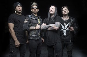 ESCAPE THE FATE: 'Broken Heart' Video Released