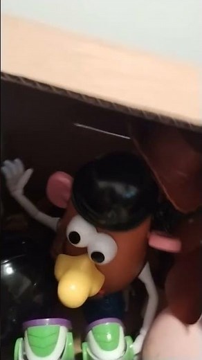 Toy Story 3 (2010) - sunnyside daycare scene
