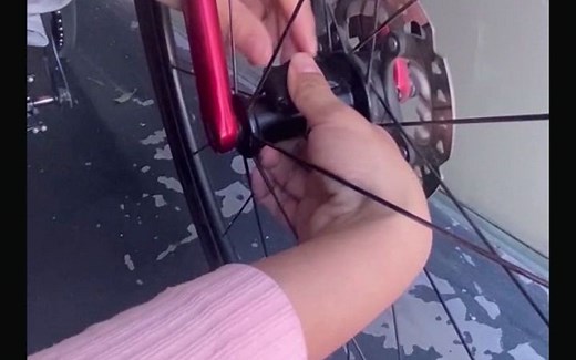 黑鸟CS1新款速度踏频双功能传感器使用教程视频