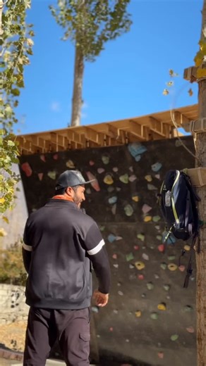 16K views · 43 reactions | Want to go climbing? Track your trekking, easy 輪‍♀️ NAVIGATOR launching today! | Zero Lifestyle | Facebook