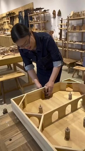 40M views · 761K reactions | Desk spinner game … #game #spinner #woodtoy #toy #fun | CTOOM | Facebook