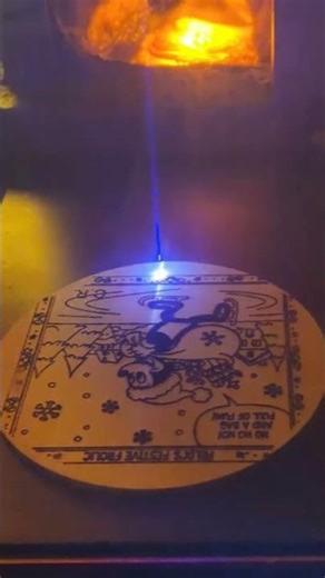 Laserpecker Art: Felix the Cat's Winter Festive Frolic #shorts