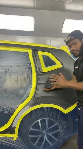 2021 Volkswagen Tiguan fuel door removal