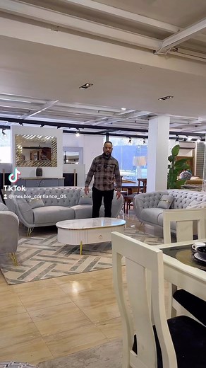 2.7K views · 603 reactions | #instalike #fyp #explorar #fashionstyle #viral #reels #fashion | أثاث الثقة باتنة 05 | Facebook