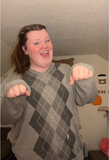 Shelby (2026 Bride)👰🏻‍♀️ (@shelbs.l.o.l)’s videos with I Got A New One - Elizabeth Nichols