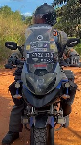 We absolutely love our Double Take Mirrors! They have been on every bike we've owned and they have survived every drop of the hundreds of times I've officially "tested" their durability! 🤣 #doubletakemirrors Doubletake Mirror | 2Up and Overloaded