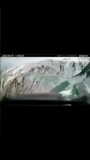 Truck falling off cliff #shorts #car #dashcam #crash