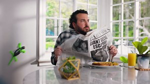 HEX BOTS Wall Crawler Gecko with Official Wall Climber Technology, Rechargeable Remote Control Robot Kids Toys, Prank Toys for Boys & Girls Ages 4 & Up