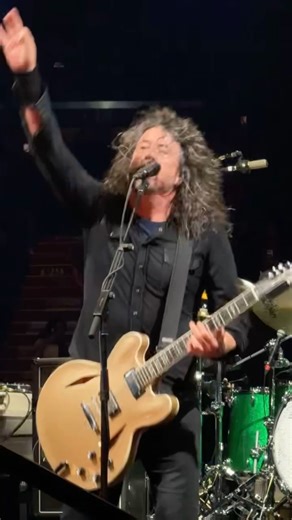 Foo Fighters performing "Everlong" at Dave Grohl's 57th birthday concert. | Consequence
