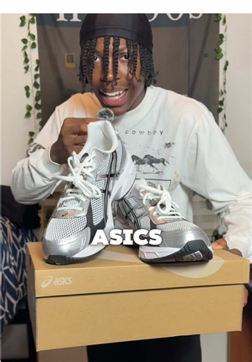 ASICS Gel-1130: The Perfect Sneakers for Style and Comfort