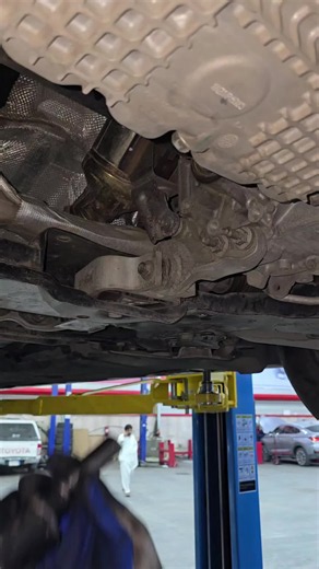 ‏Ford Fusion transmission mounting bush damage #auto #mechanic