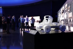 GM and Lockheed Martin's Lunar Mobility Vehicle Aims for the Moon