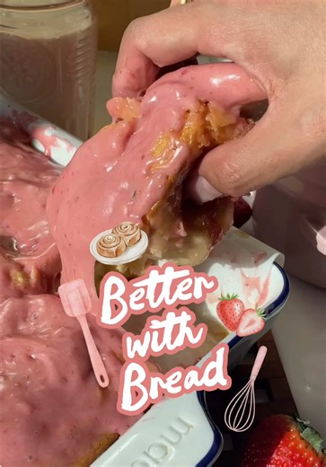 Delicious Strawberry Sweet Rolls Recipe for Spring