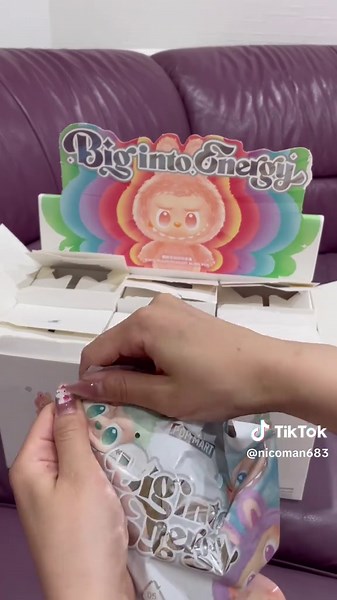 ラブブ開封動画：推しの色を見つけよう！