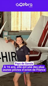 🛩️👩‍✈️ À 16 ans, Juliette Fraisse a volé de ses propres ailes pour la première fois à bord de son avion Roméo et Juliette à l’aérodrome d’Albertville. Cette performance fait de la Genevoise, installée cet été à Tignes, une des plus jeunes pilotes de France. Elle nous a raconté les coulisses de ce vol historique, chargé d’émotions. | Le Dauphiné Libéré Haute-Savoie