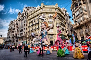 Las Fallas: conheça a festa mais tradicional de Valência