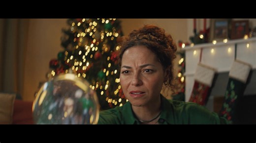 ✨Esta Navidad, toma una Coca-Cola y vive la magia como nunca antes. | Coca-Cola