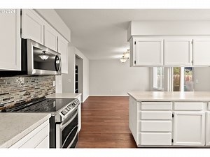 14133 SW Northview Dr, Tigard, OR 97223 - MLS 24499165 - Coldwell Banker