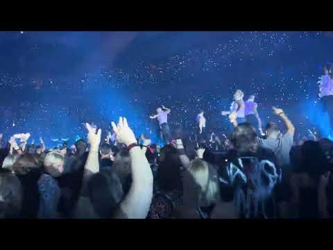 Lady Gaga - Applause/Just Dance @ Scotiabank Arena