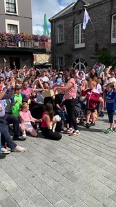 The Mexican Wave 🌊 in Mullingar 🎶💚 | RTÉ Radio 1