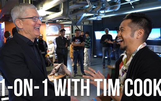 One-on-One Interview with Tim Cook!