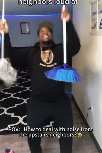 How to deal with noise from the upstairs neighbor? 😥😳 #foryou #funny #noisyneighbors #apartment#petty