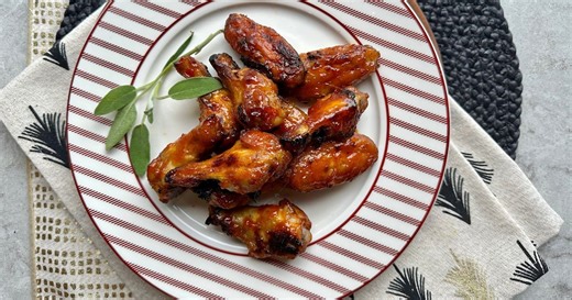 Tom Yum Chicken Wings