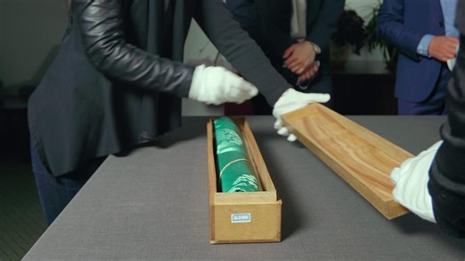 The rare painting that can only be viewed for 30 minutes