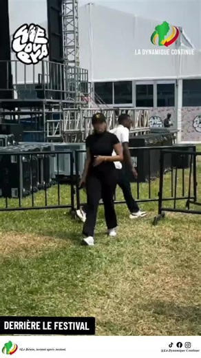 ZOOM SUR L’UNE DES TÊTES PENSANTES DU WELOVEYA FESTIVAL ✨ Dans l’ombre comme à la lumière, certaines personnes jouent un rôle clé dans le succès du @WeLovEya Festival . Parmi elles, Annouk Talon, épouse de Lionel Talon, fait partie des véritables cerveaux derrière cet événement majeur qui, depuis plusieurs années, porte haut l’image du Bénin au-delà de nos frontières. Rendez-vous à la fin du festival pour découvrir le portrait de cette femme d’impact.