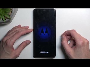 How to Hard Reset MOTOROLA Moto G Pure - Screen Lock Removal /...